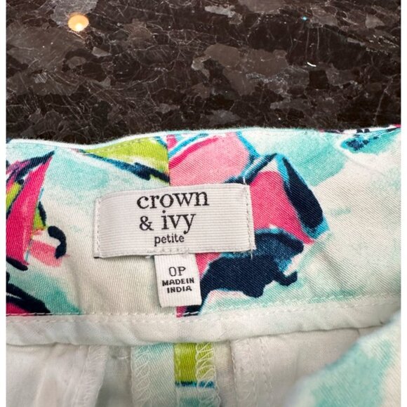 Crown & Ivy Shorts 0P - Picture 3 of 4